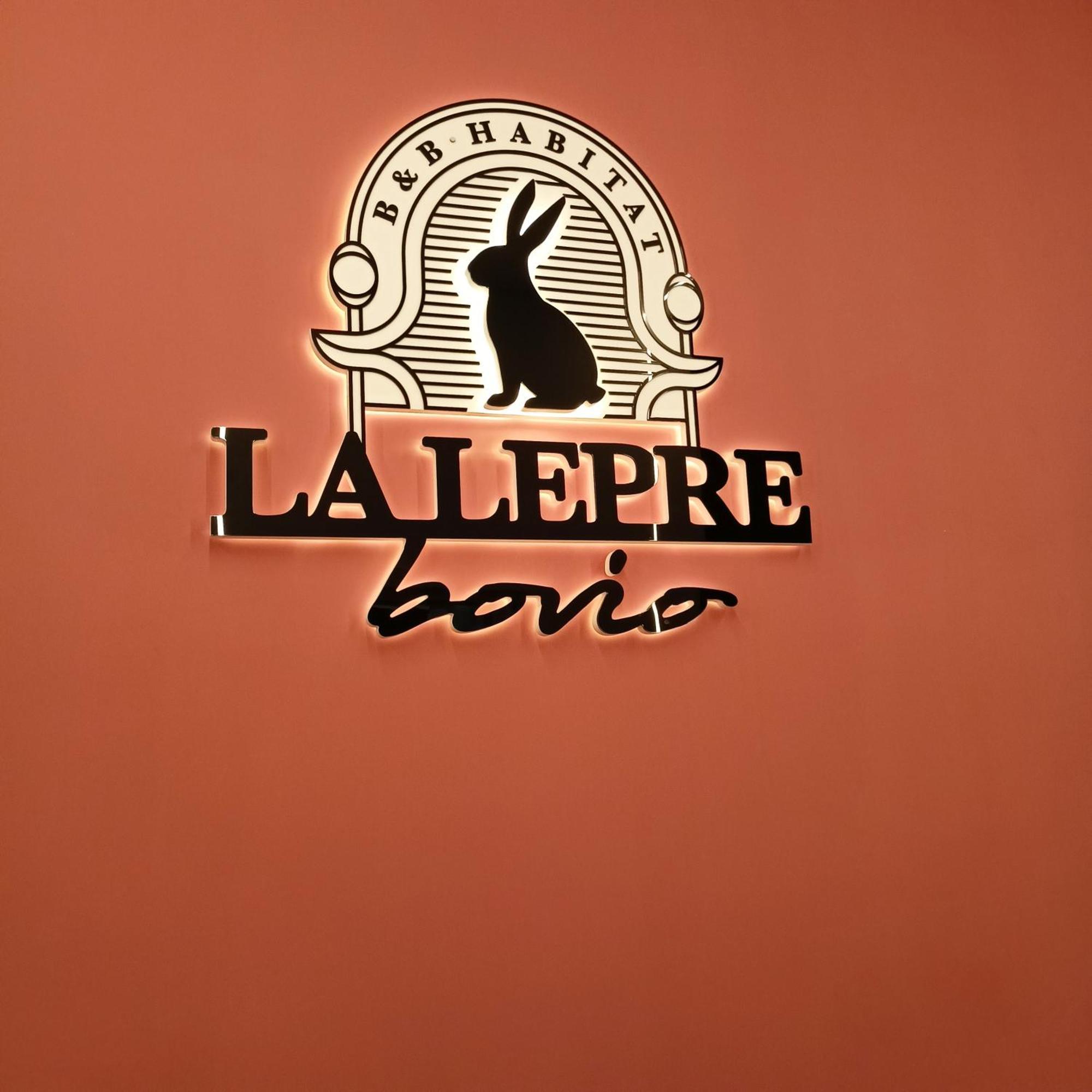 Hotel La Lepre Bovio à Naples Extérieur photo