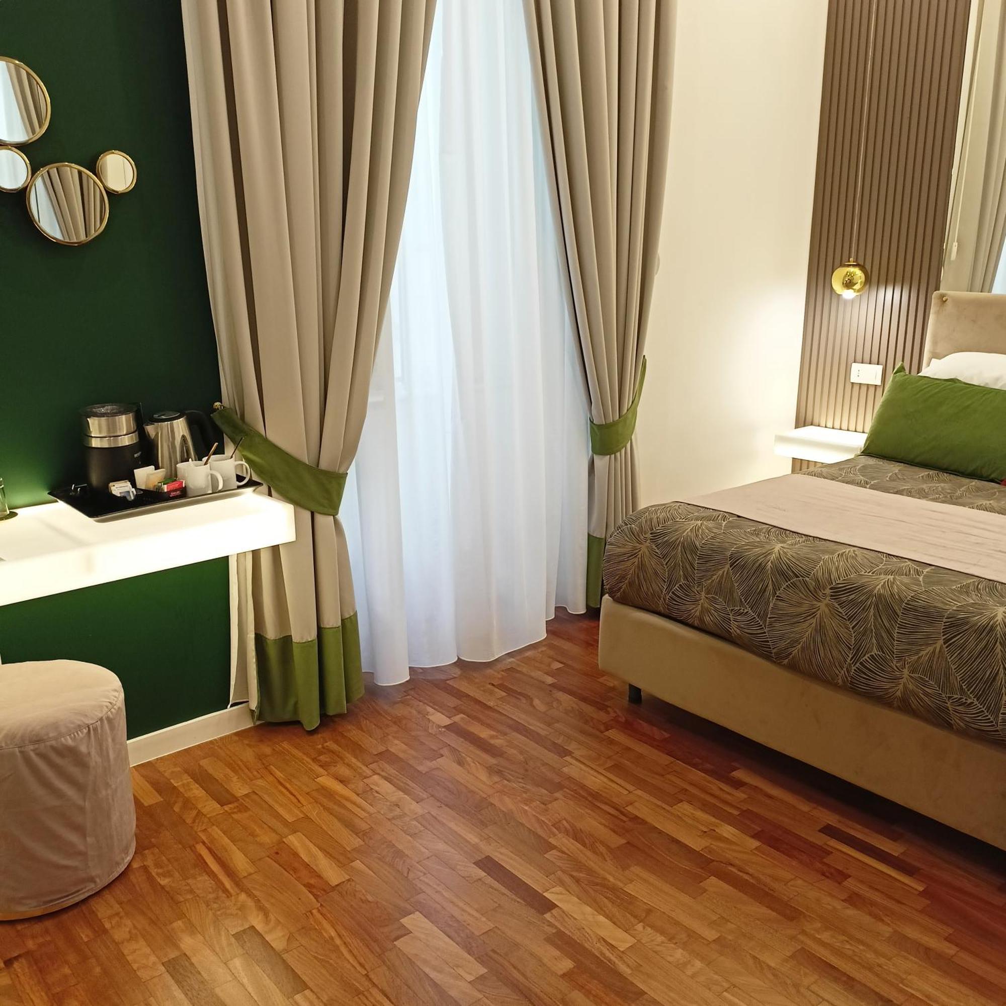 Hotel La Lepre Bovio à Naples Extérieur photo